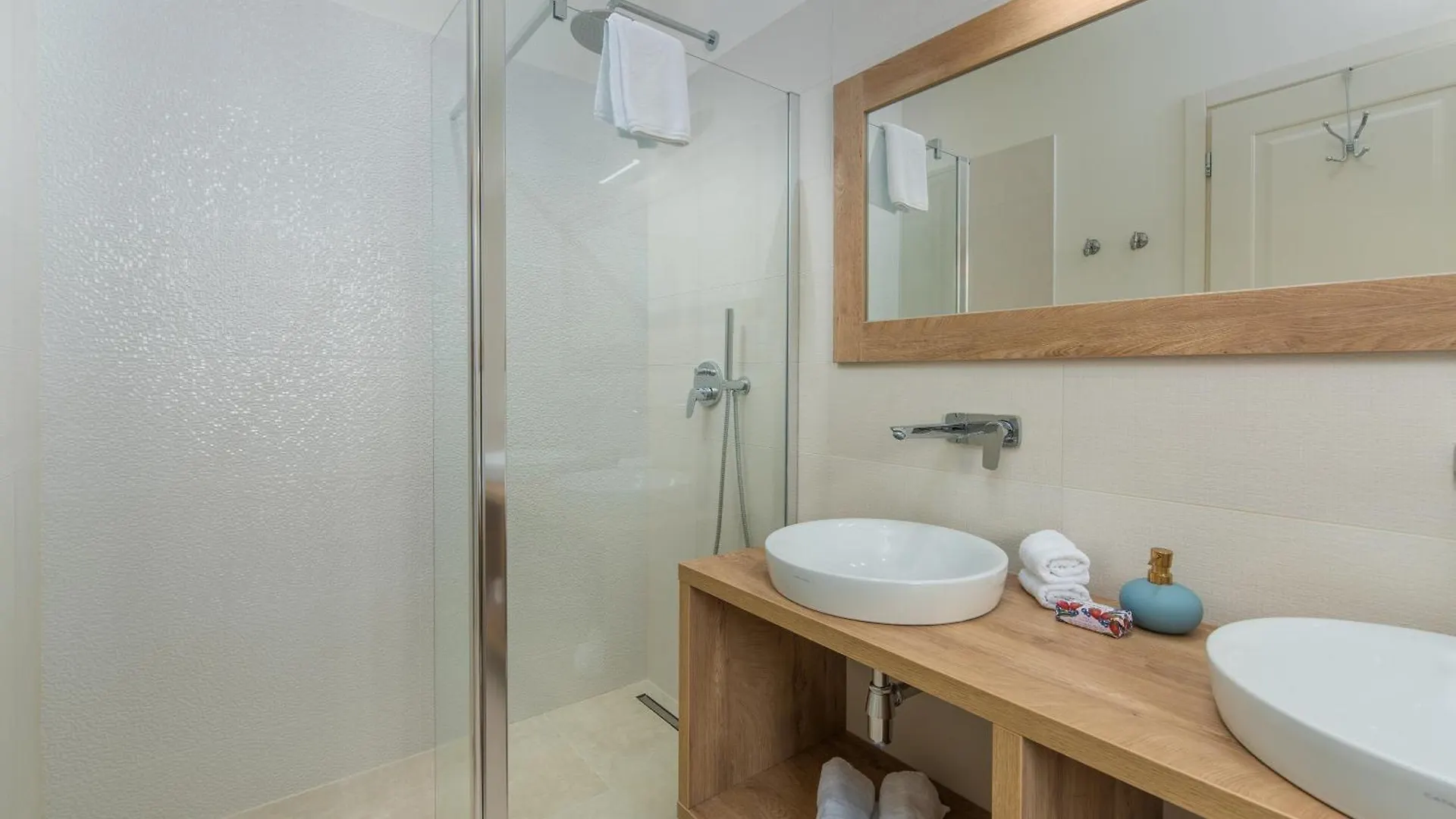 Villa Complex Kacy Tar-Vabriga
