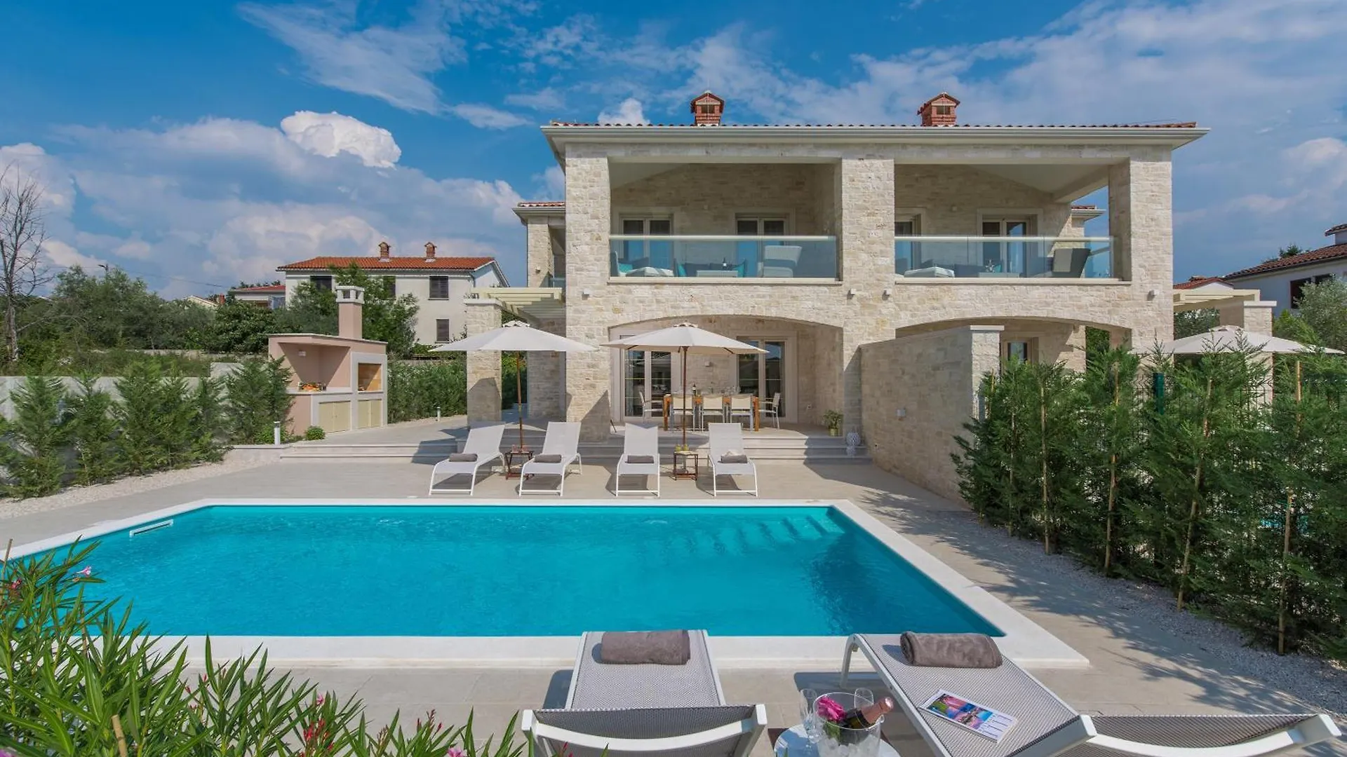 Villa Complex Kacy Tar-Vabriga